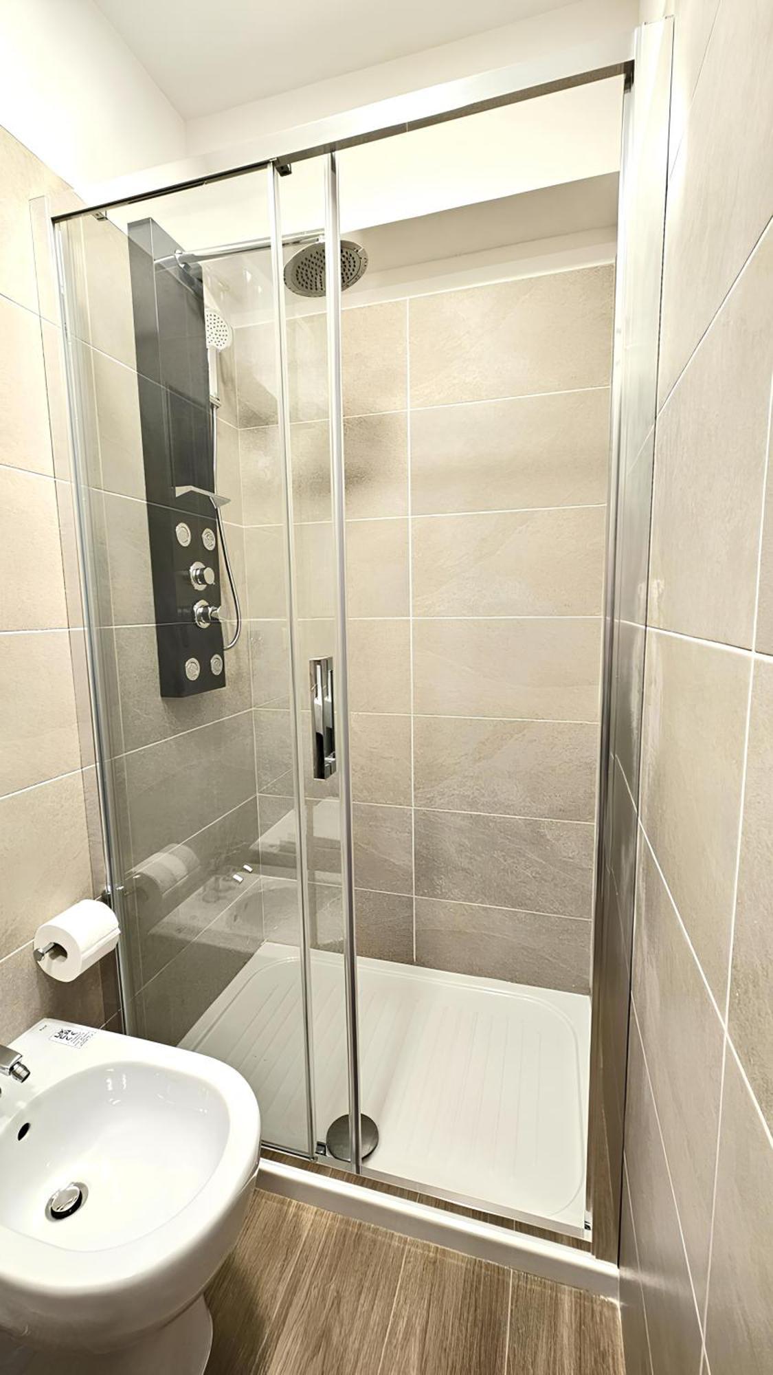روما Convenient Booking B&B المظهر الخارجي الصورة